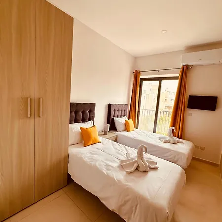 Dome Luju Duplex Penthouse Mosta