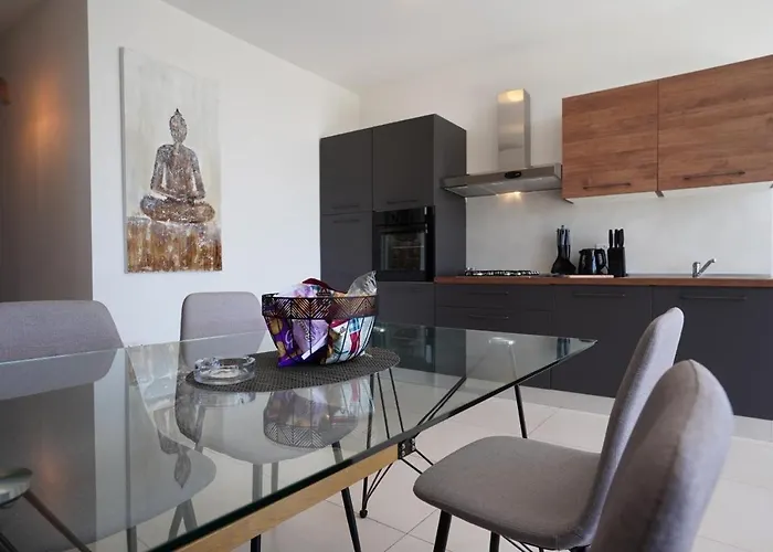 Appartement Dome Luju *